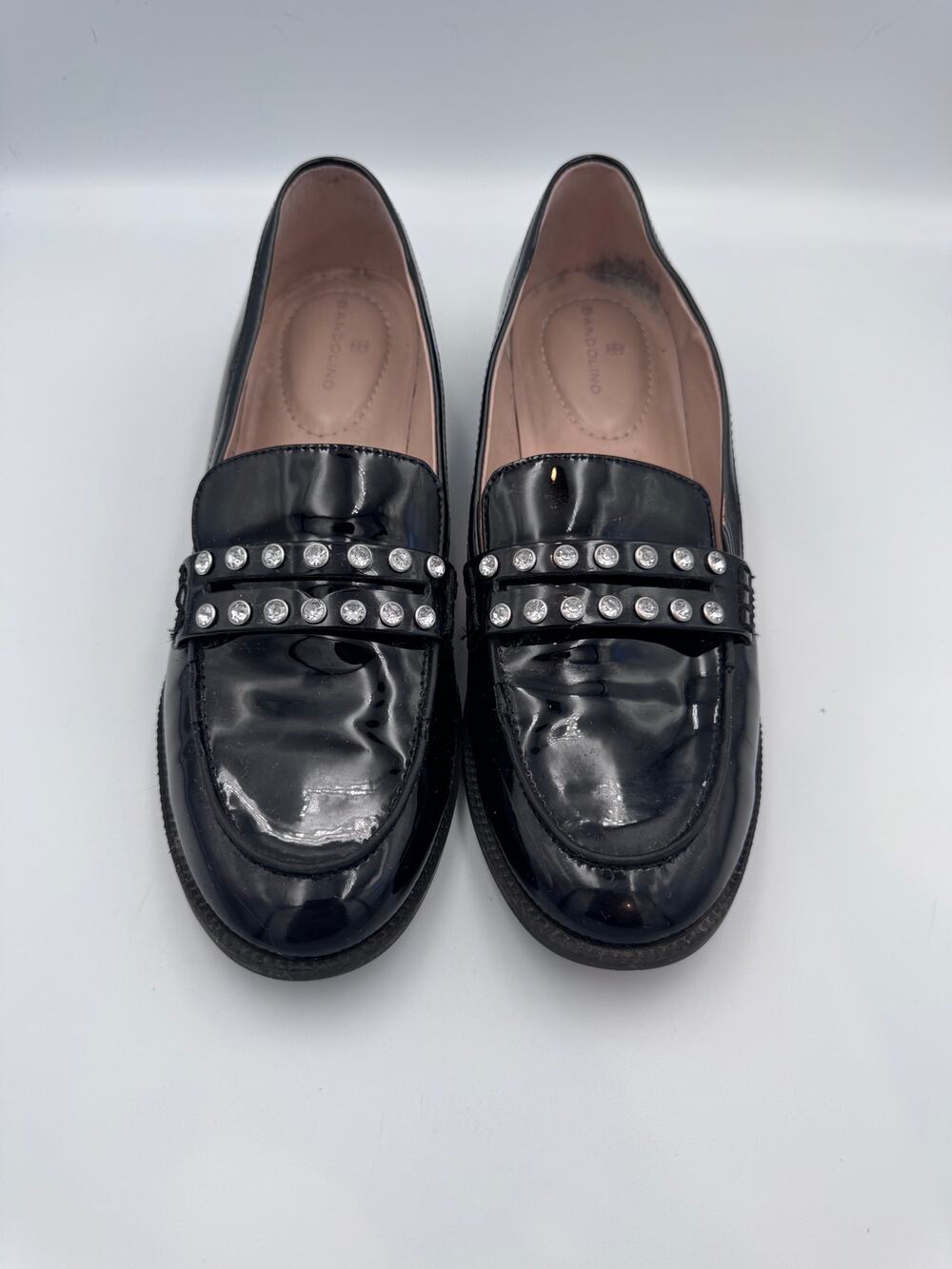 Bandolino BNLAURA3 Black Patent Rhinestone Loafers Women's Size 9M Slip-On